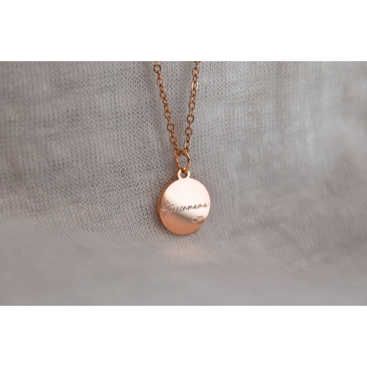 Halskette mit Stern-Mama-Gravur – Roségold