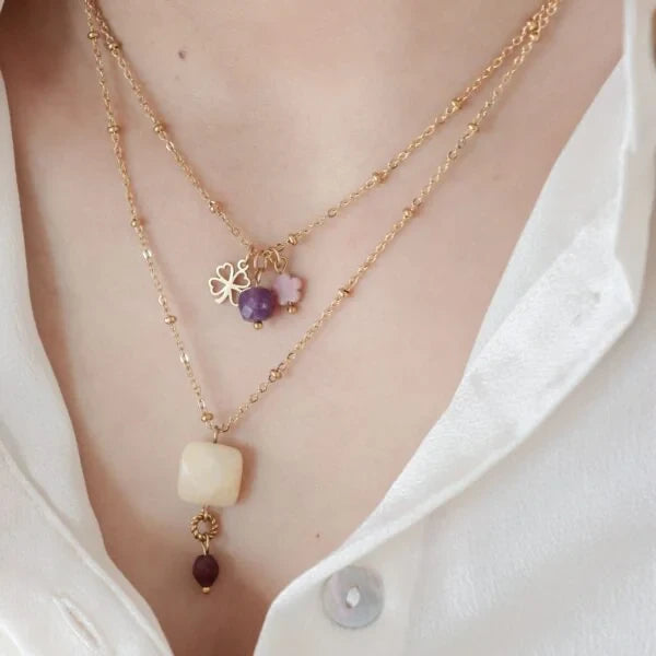 Halskette aus Amethyst, Rhodochrosit und vierblättrigem Kleeblatt – Gold