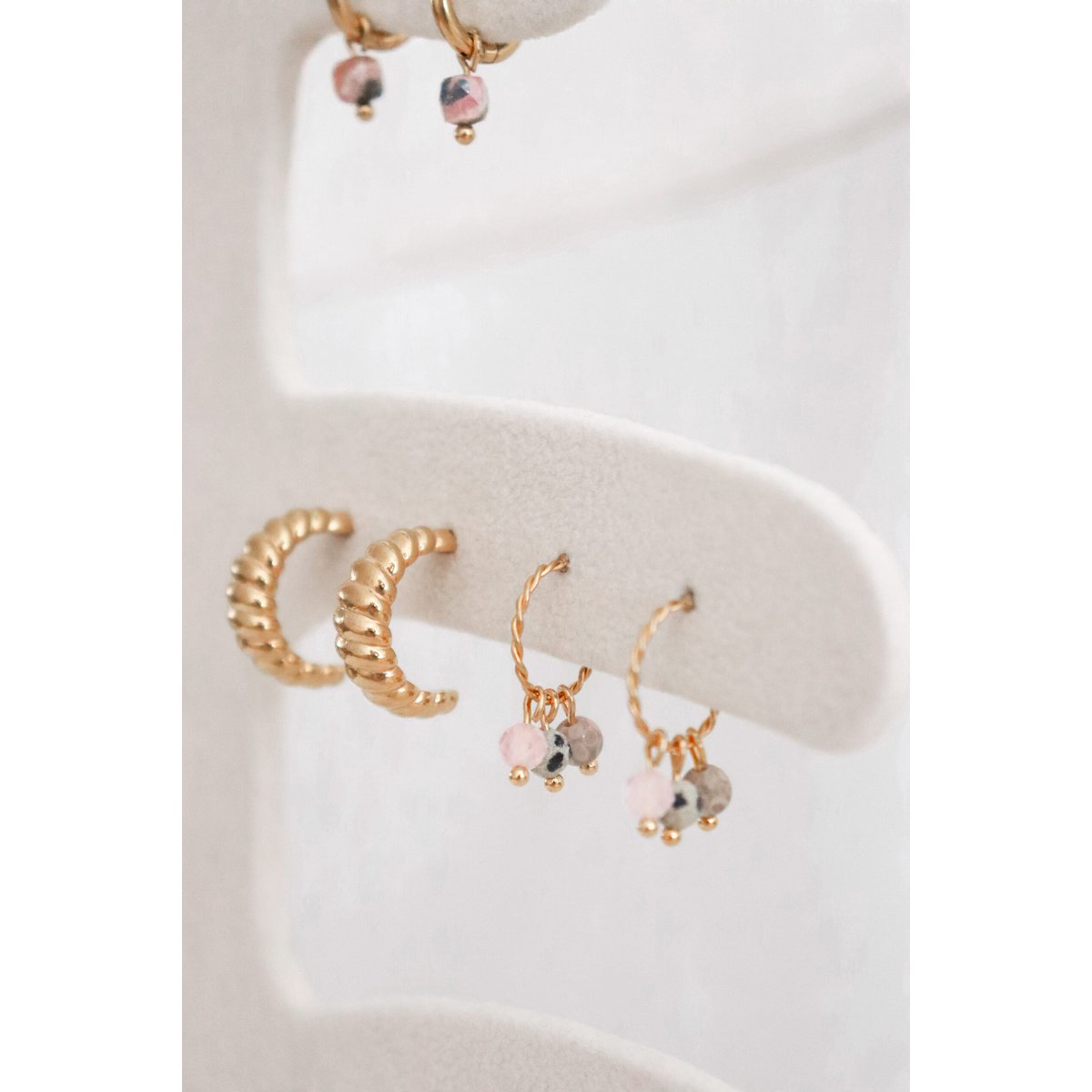 Balance-Edelstein-Ohrringe – Gold