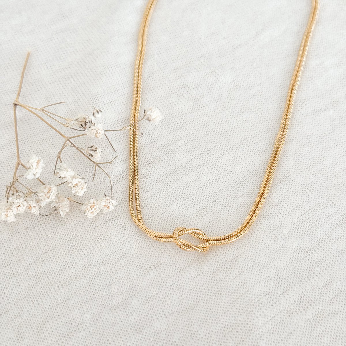 Halskette Infinity-Knoten – Gold