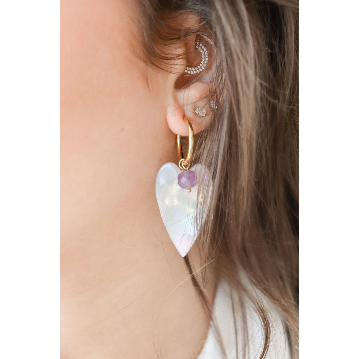 Amethyst-Perlmutt-Herz-Ohrringe – Gold