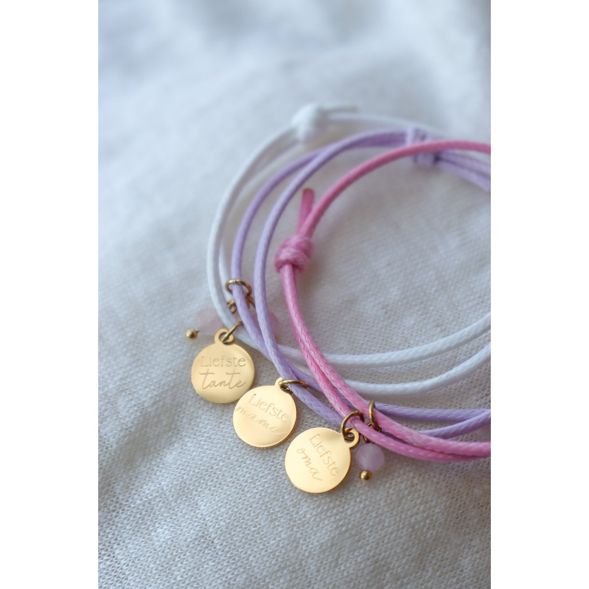 Armband „Liebste Tante“ – Farbe wählen – Gold