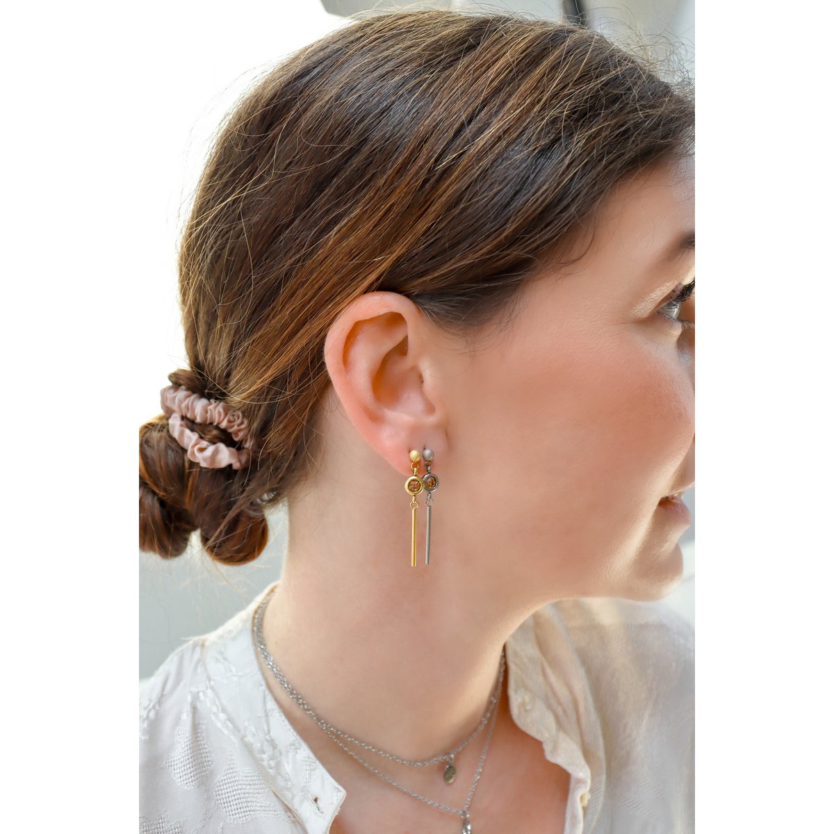 Ohrstecker Kristall matt – Gold