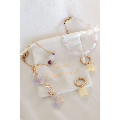 Jade-Edelstein-Ohrringe – Gold