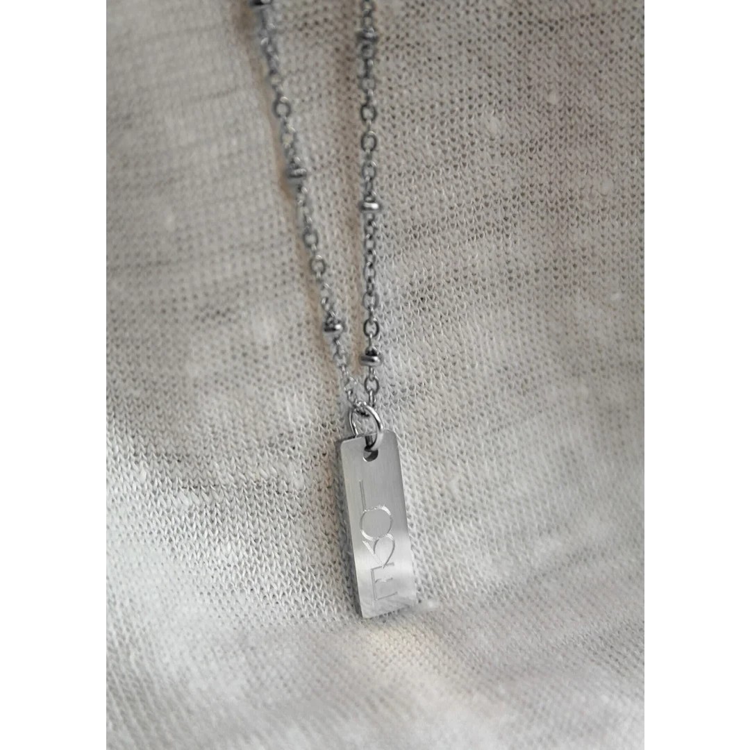 Halskette LOVE Gravurplatte - Silber